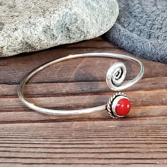 Handcrafted Red Coral Swirl Gemstone Sterling Silver Overlay Artisan Cuff Bracel - Picture 4 of 7